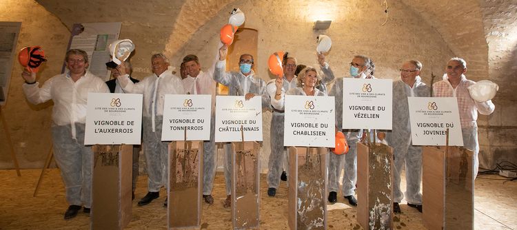 The first stone is laid in Cité des vins Chablis